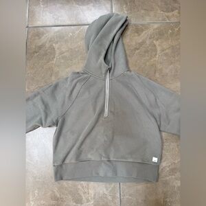 Vuori Restore Half Zip Hoodie EUC